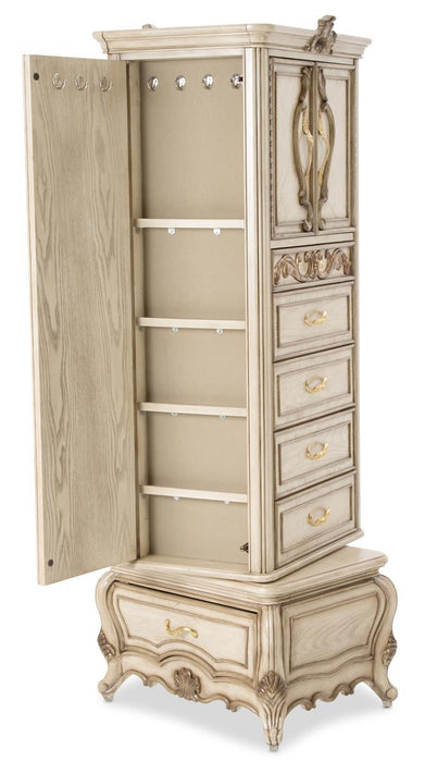 Platine de Royale Lingerie Chest in Champagne