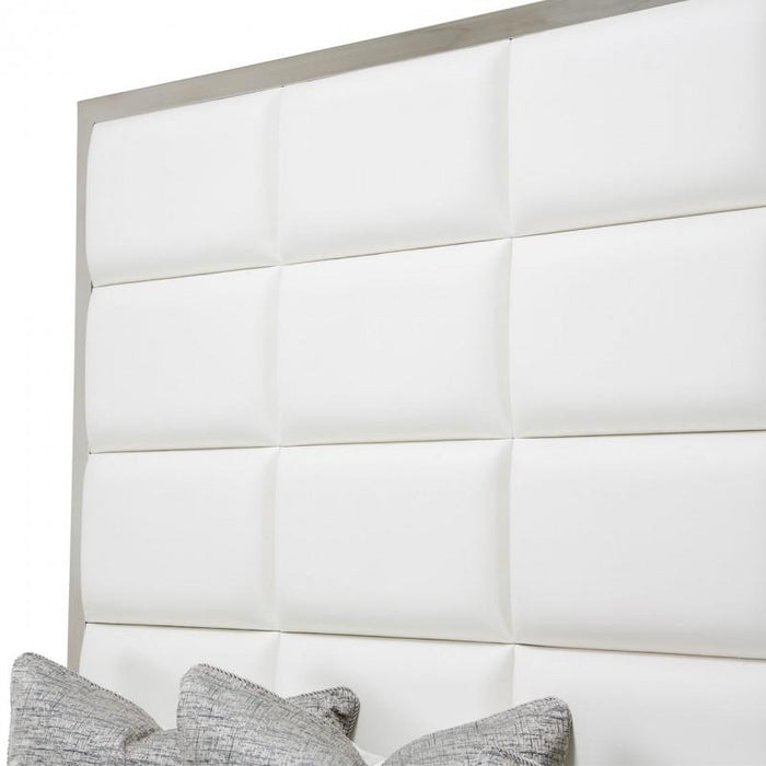 State St Metal Cal King Panel Bed in Glossy White
