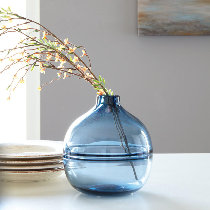 Lemmitt Vase - Furniture Max (Falls Church,VA) *
