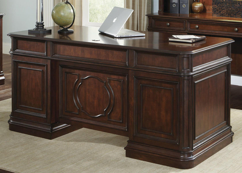 Liberty Brayton Manor Jr Executive Desk in Cognac