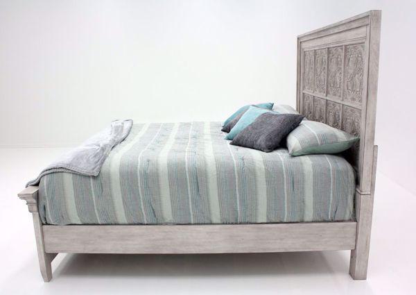 Liberty Furniture Heartland Queen Decorative Panel Bed in Antique White - Furniture Max (Falls Church,VA) *