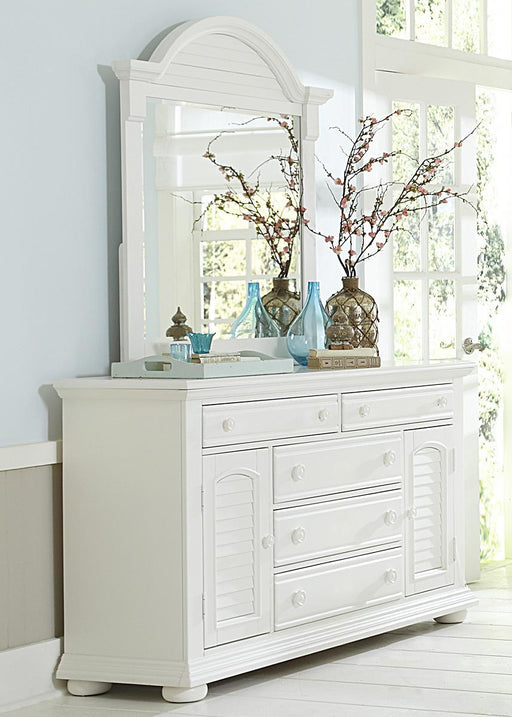 Liberty Furniture Summer House 5 Drawer Dresser in Oyster White - Furniture Max (Falls Church,VA) *