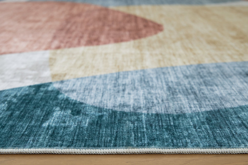 Chanleigh Washable 7'6" x 9'6" Area Rug