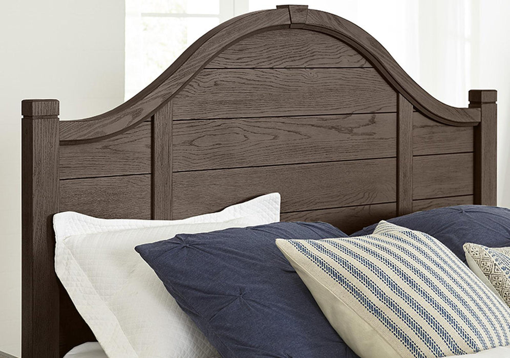 Vaughan-Bassett Bungalow Queen Arched Bed in Folkstone