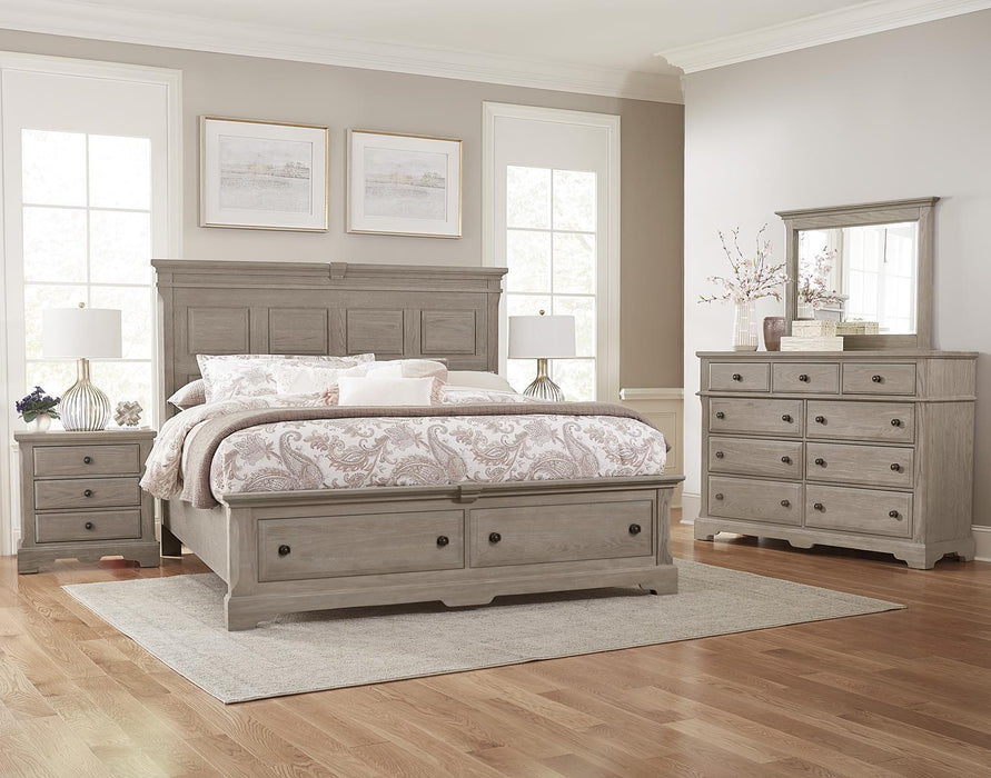 Vaughan-Bassett Heritage Queen Mansion Bed with Storage Footboard in Greystone