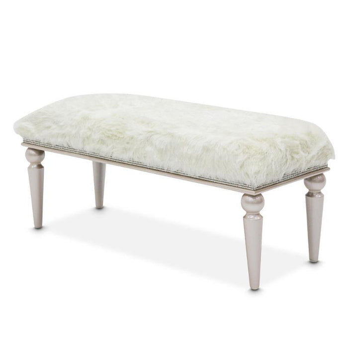 Glimmering Heights Non-Storage Bed Bench in Ivory image